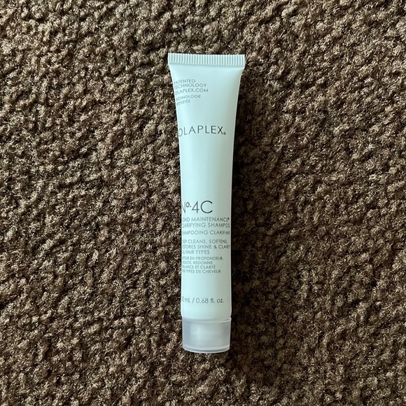 OLAPLEX Hair 525 Olaplex No4c Bond Maintenance Clarifying Shampoo